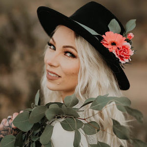 Meet your Posher, Arielle